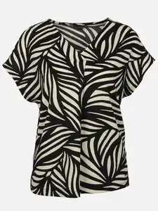 Damen Crepe Shirt mit Alloverprint Schwarz