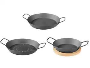 GRILLMEISTER Ø 32 Eisen-Grillpfanne / Ø 28,5 Eisen-Grillpfanne mit perforiertem Boden / Ø 20 Eisen-Grillpfanne mit Servierbrett