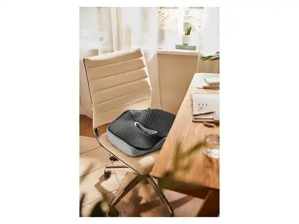 Bild 3 von LIVARNO® Memory-Foam-Steißbeinkissen, 44 x 38 cm