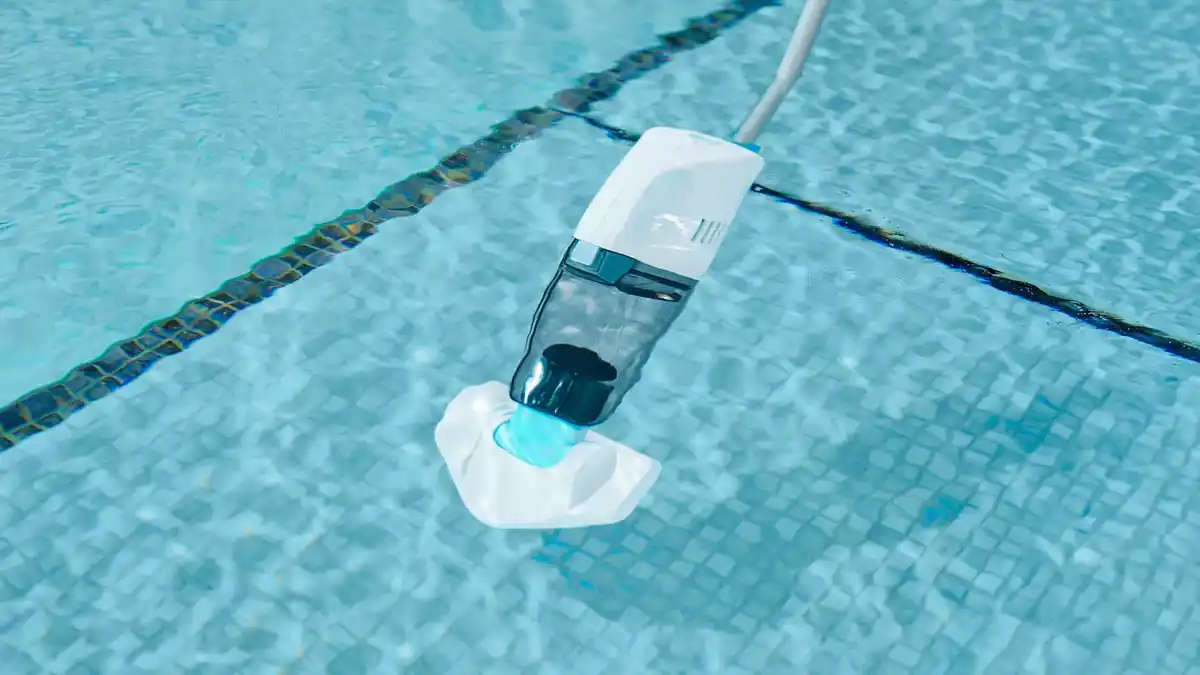 Bild 1 von INTEX Unterwasser-Akku-Handstaubsauger