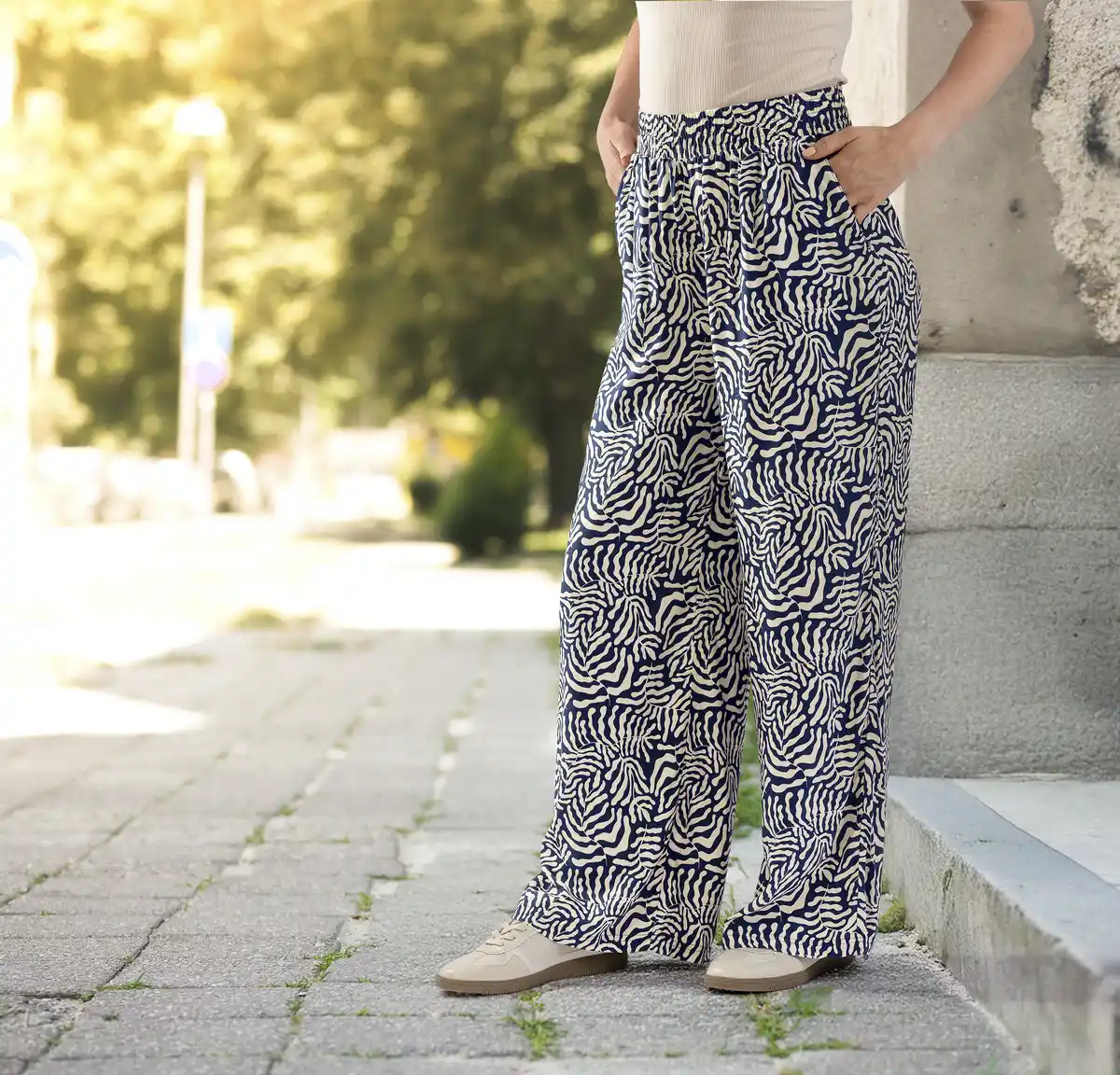 Bild 3 von IDEENWELT Viskose-Hose Gr. M