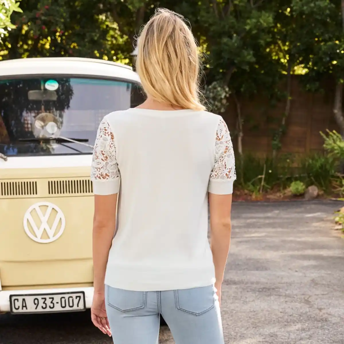 Bild 4 von Damen-Pullover mit Spitzenärmeln