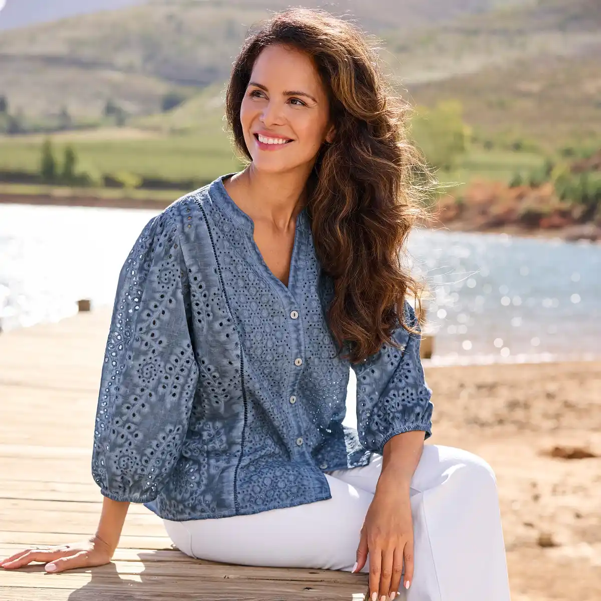 Bild 1 von Damen-Bluse mit Stickerei