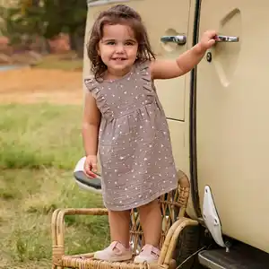 Baby-Mädchen-Kleid in Musselin-Qualität