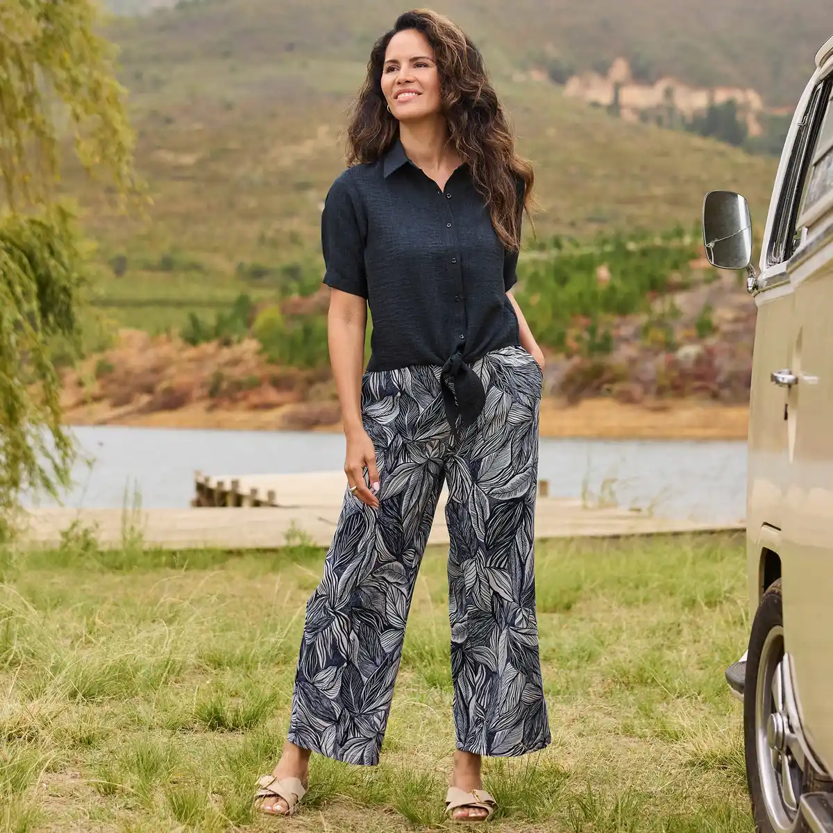 Bild 1 von Damen-Hose mit weitem Bein