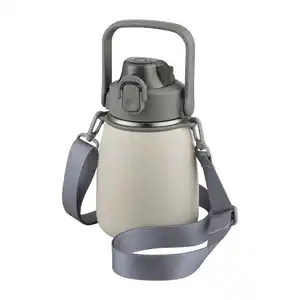 CROFTON Trinkflasche / -becher
