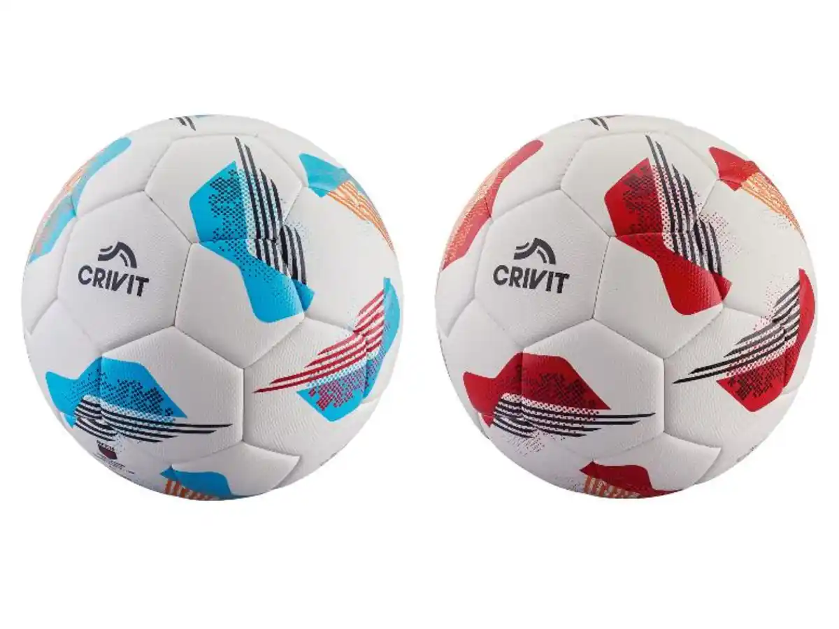 Bild 1 von CRIVIT Fußball, mit gewebeverstärkter Ventilöffnung