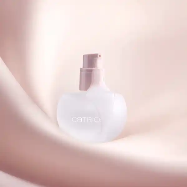 Bild 3 von Catrice SOFT EMBRACE Soft Blur Primer & Beautifier C01 Bare Beauty, 28 ml