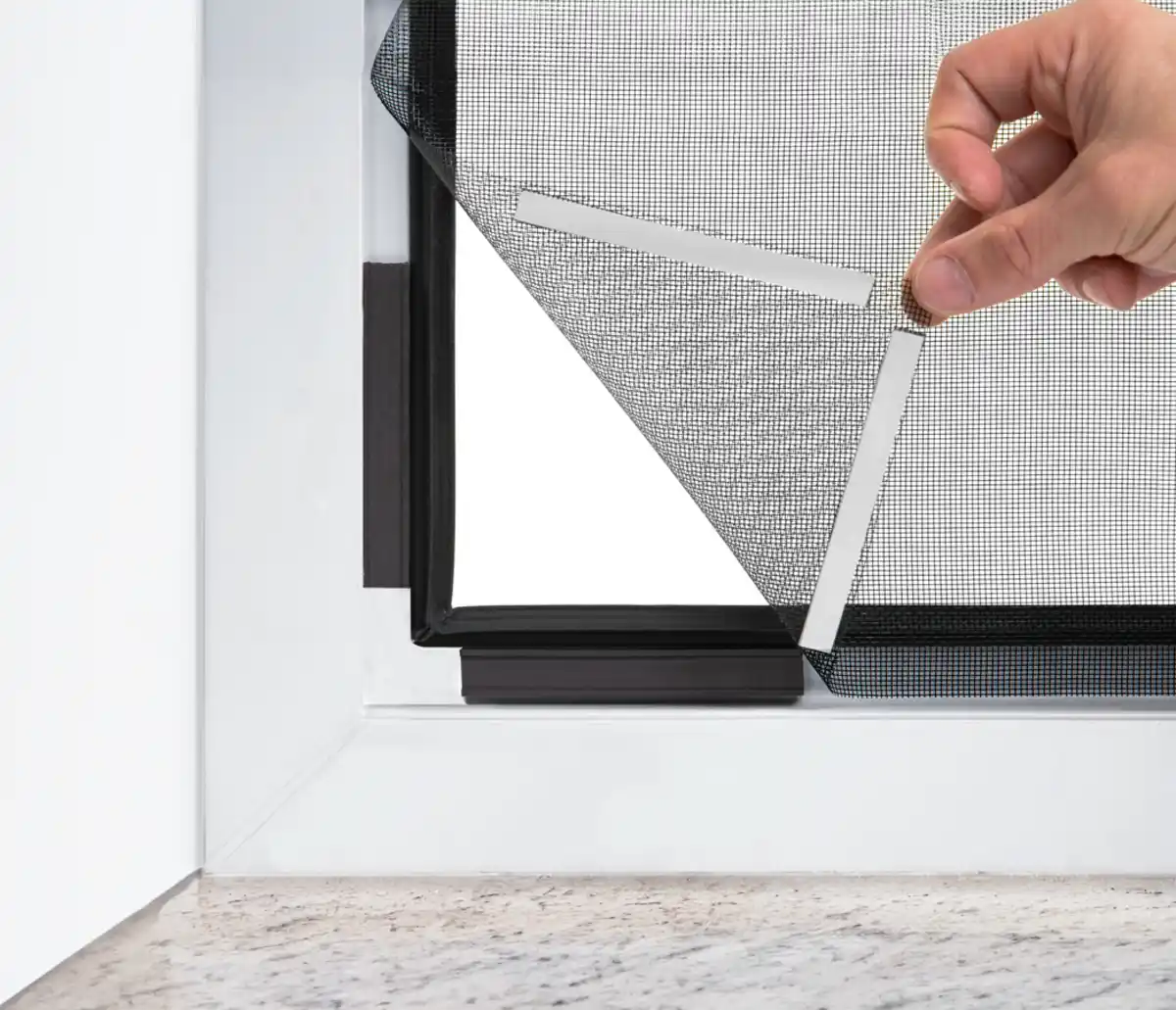 Bild 1 von Magnet- Moskitonetz Fliegengitter "Deluxe" 100x120cm schwarz
