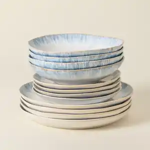 Costa Nova Kombiservice Brisa, Pastellblau, Weiß Hochglanz, Keramik, 12-teilig, Handmade in Europe, Essen & Trinken, Geschirr, Geschirr-Sets, Kombiservice