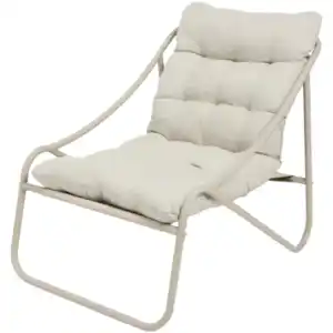 Loungesessel mit Kissen