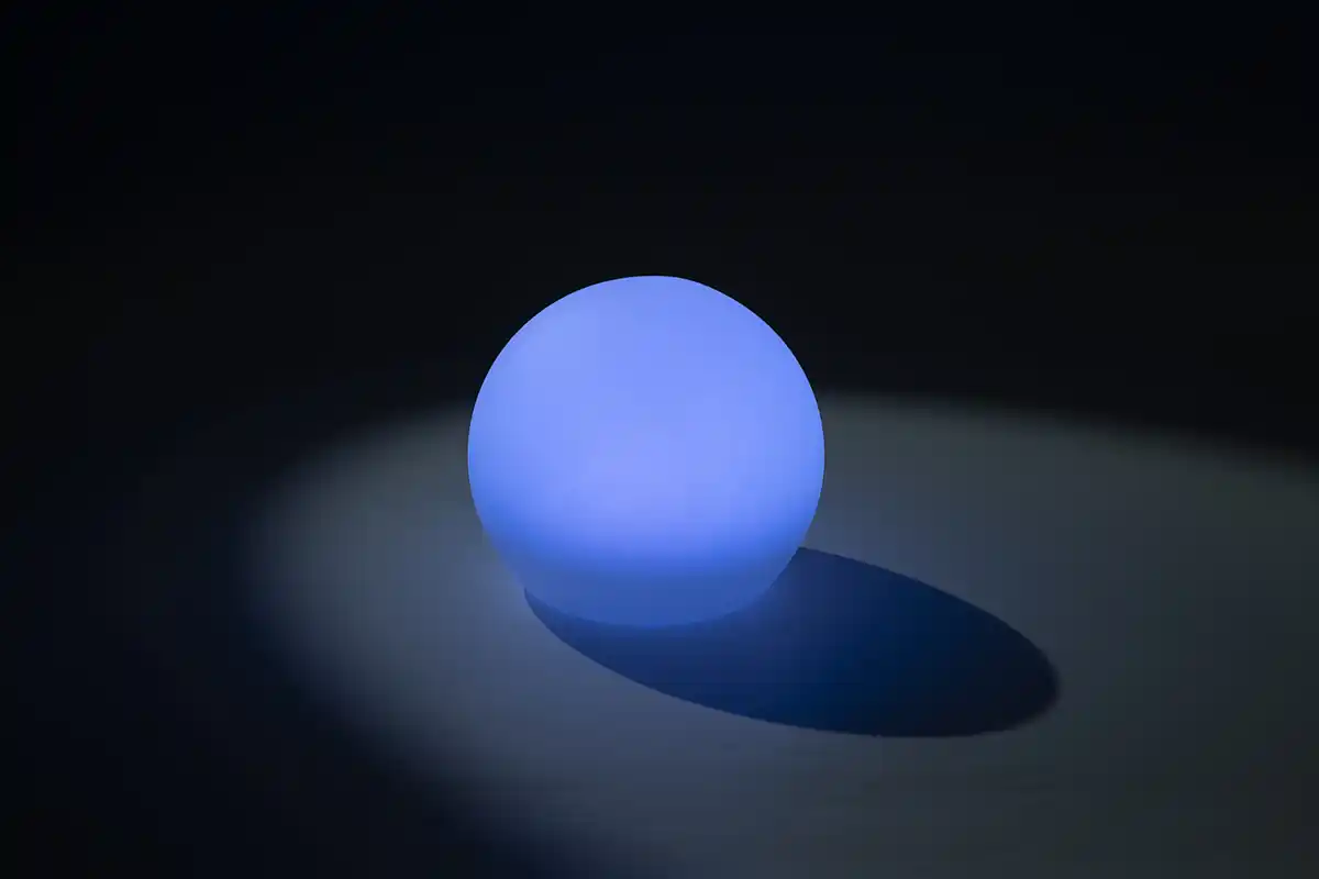 Bild 4 von IDEENWELT Solar-Bodenkugel klein