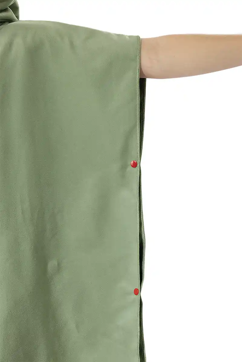 Bild 3 von IDEENWELT Kinder-Badeponcho groß