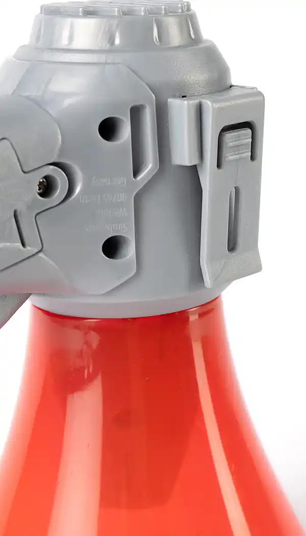 Bild 2 von IDEENWELT Feuerwehr Megaphone