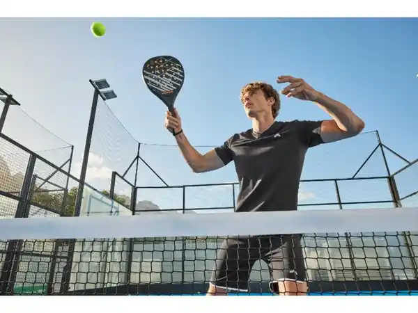 Bild 3 von CRIVIT Padelbälle FIP, 3er Dose