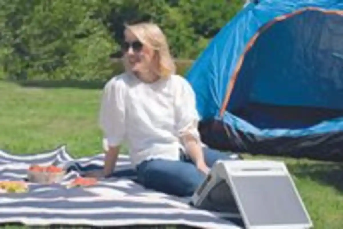 Bild 3 von Solarventilator Camping Grau