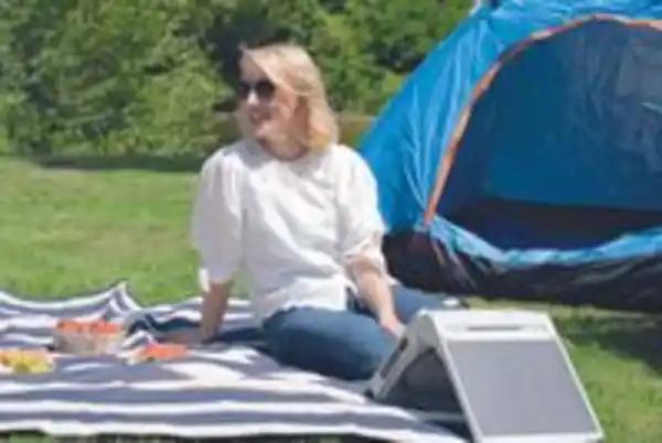 Bild 3 von Solarventilator Camping Grau