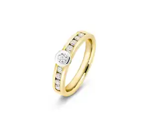Ring 585 Gold, 9 Diamanten