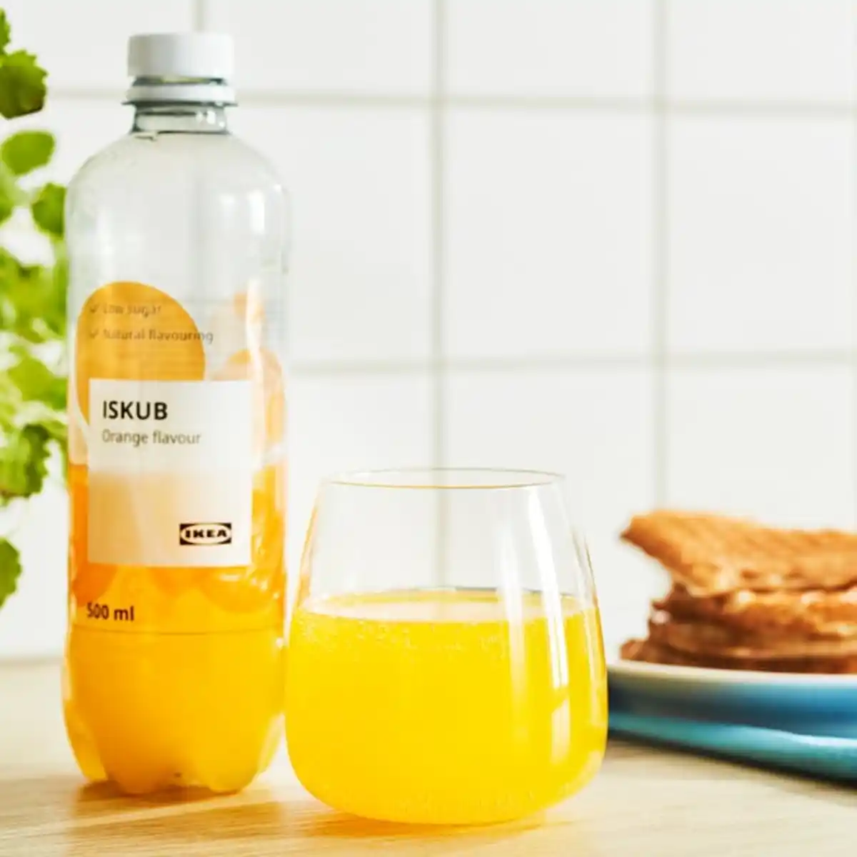 Bild 4 von ISKUB Sprudelgetränk, Orangengeschmack/mit Zucker und Süßstoffen, 500 ml