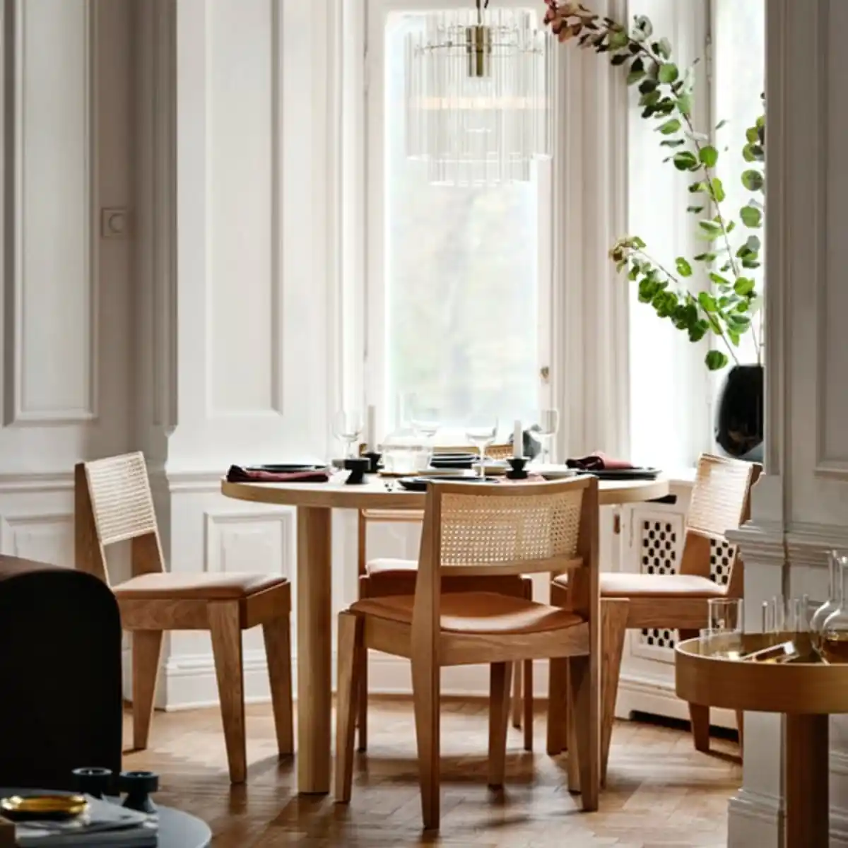 Bild 2 von STOCKHOLM 2025 / STOCKHOLM 2025 Tisch und 4 Stühle, Eichenfurnier/Eiche Rattan, 115 cm