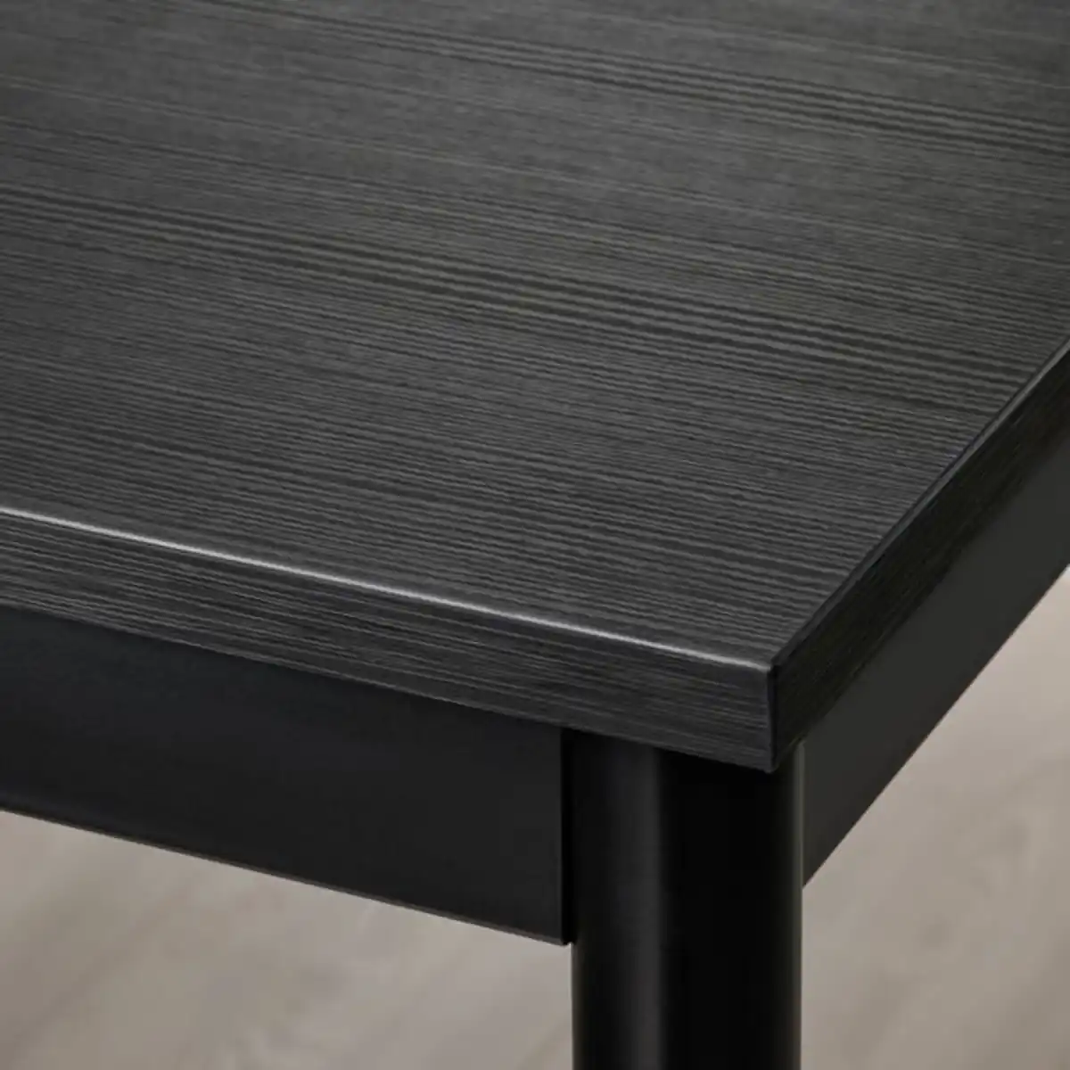 Bild 4 von SANDSBERG Tisch und 4 Stühle, schwarz schwarz/Remmarn anthrazit anthrazit, 110x67 cm
