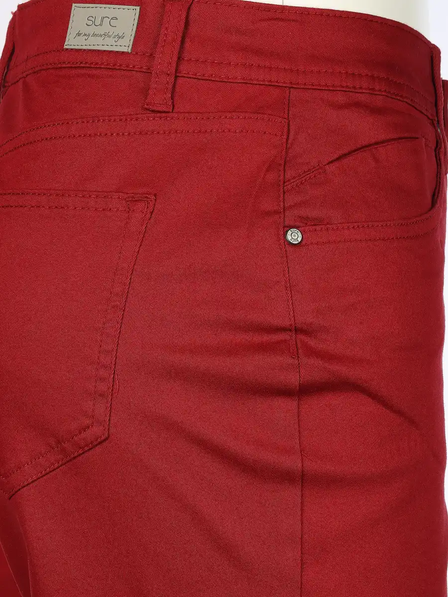 Bild 4 von Damen Bermuda in Slim Fit Rot