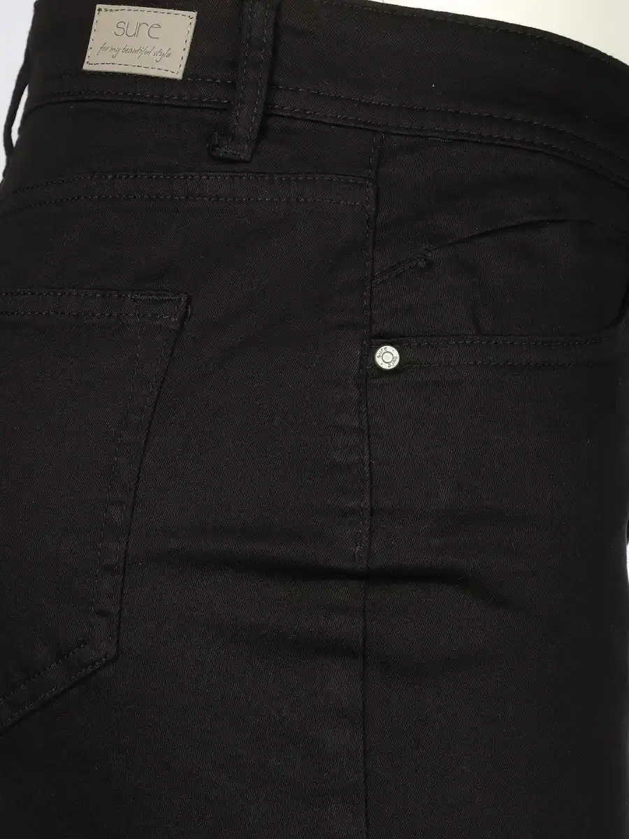 Bild 4 von Damen Bermuda in Slim Fit Schwarz