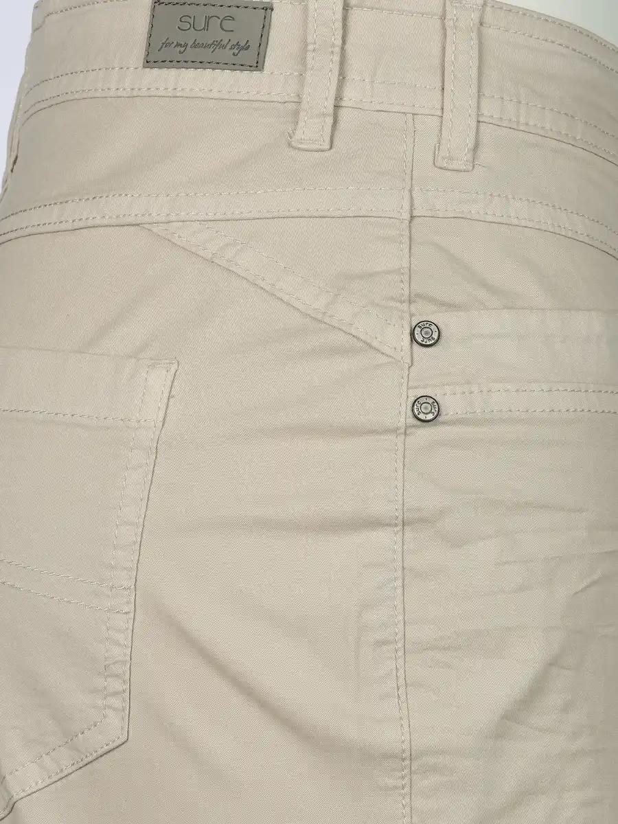 Bild 4 von Damen Shorts in sportivem Style Grau