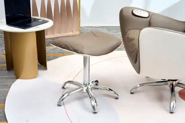 Bild 2 von Elektrischer Massagesessel mit Hocker, Heizfunktion und 2D Modus, ca. 110 x 68 x 110 cm - Braun