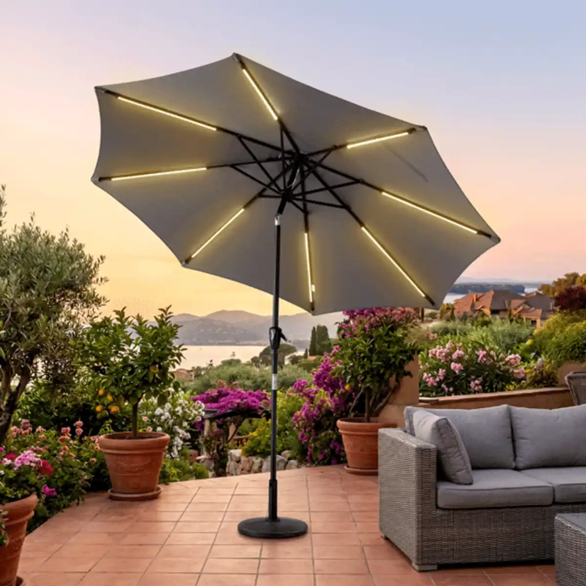 Bild 1 von LED-Solar-Sonnenschirm