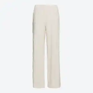 Damen-Hose mit Lochstickerei