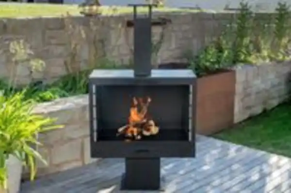 Bild 2 von Westmann Grill und Kaminofen schwarz