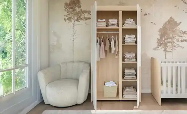 Bild 3 von Kleiderschrank