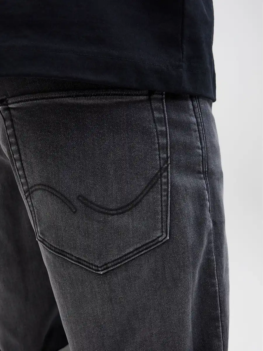 Bild 3 von Jack & Jones JJIRICK Jeansshorts Schwarz