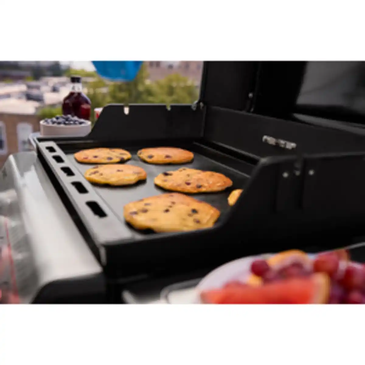 Bild 4 von WEBER Gasgrill »SPIRIT E-410«, 4 Brenner, Grillfläche: 62 x 44 cm, schwarz