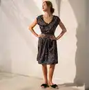 Bild 1 von Damen-Kleid mit V-Ausschnitt und gesmokter Taille