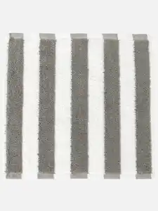 Gesichtstuch gestreift 30x30cm Grau