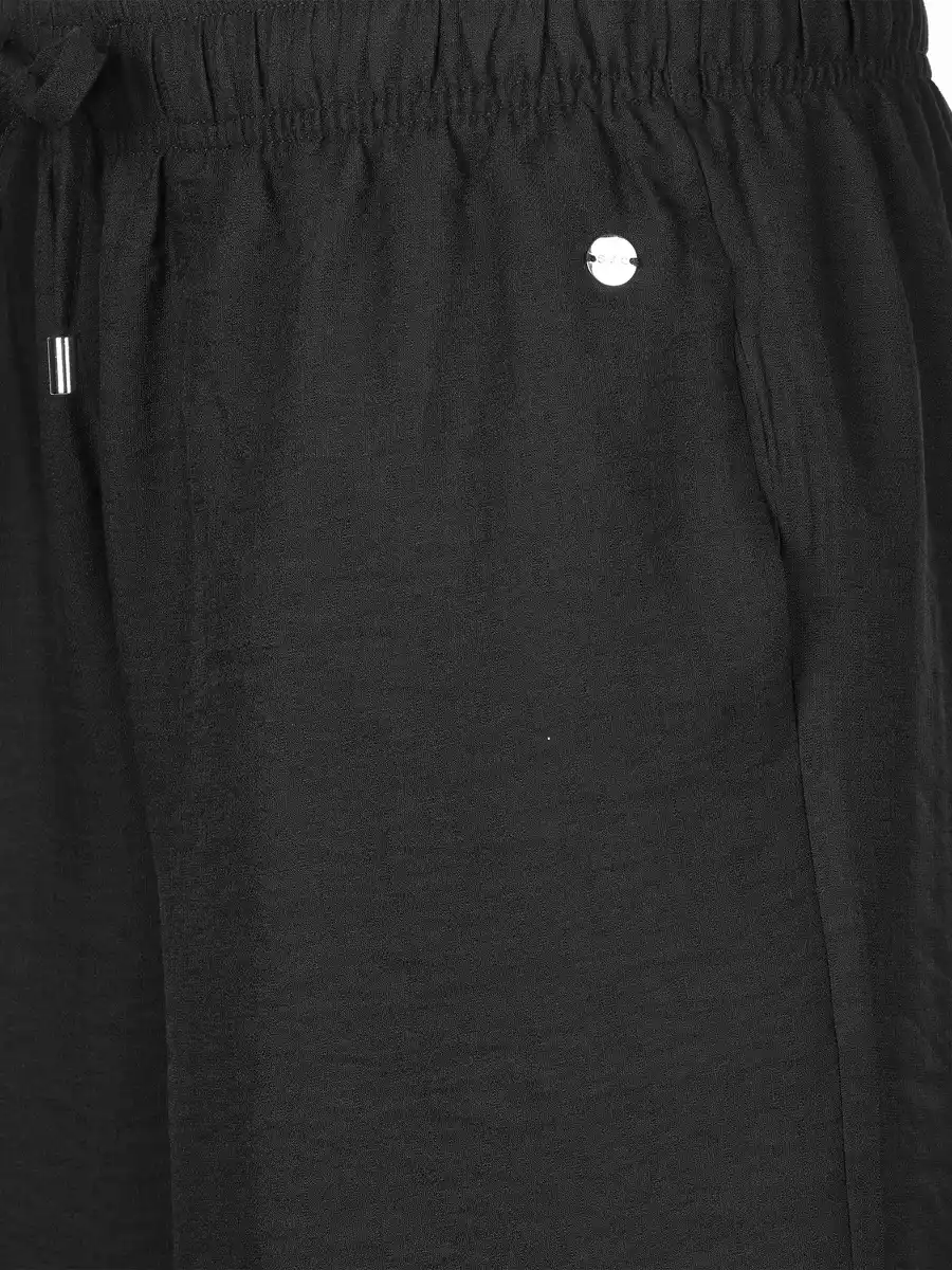 Bild 4 von Damen Shorts mit elastischem Bund Schwarz