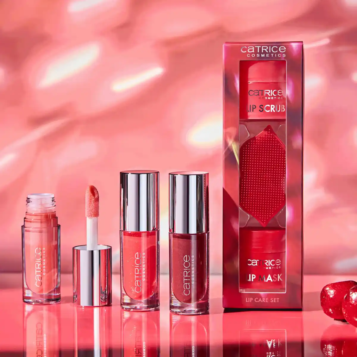 Bild 2 von Catrice Eternal Red Cherry Bomb Lip Oil C02 Ruby Radiance, 3,6 ml