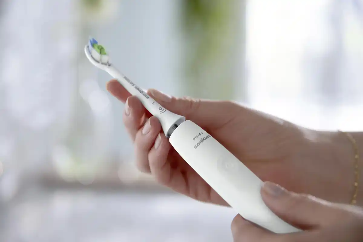 Bild 4 von PHILIPS Sonicare Elektrische Zahnbürste 4100 HX3681/33 weiß