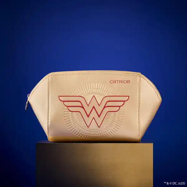Bild 3 von Catrice Wonder Woman Make-up Bag