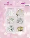 Bild 1 von essence UV GEL NAIL nail jewels 01 Nailin' The Glam Game!