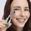 Bild 2 von essence Disney The little Mermaid lash curler 01 Ocean Dreamer