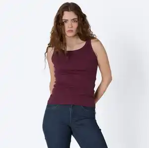 Damen-Top mit Rippstruktur