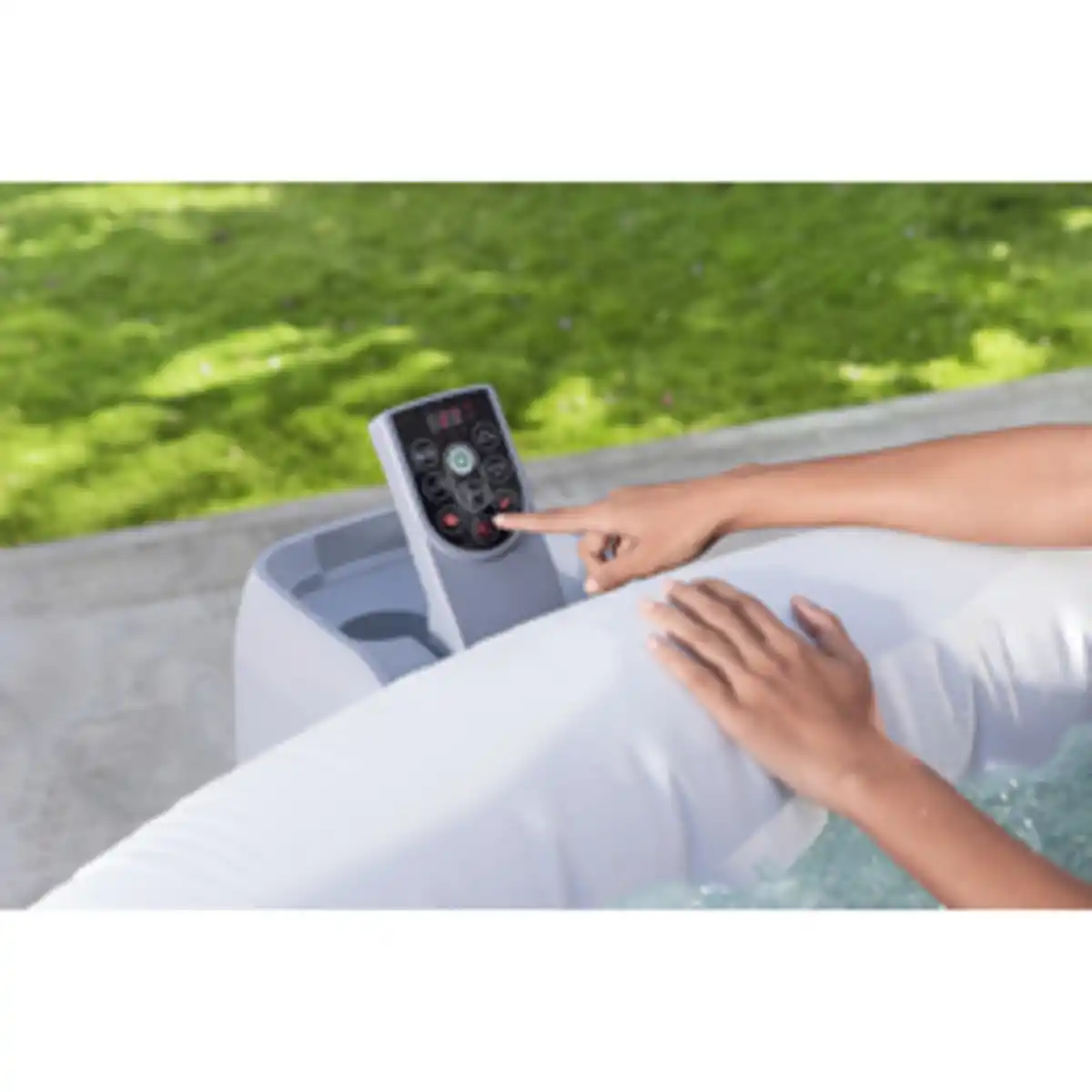 Bild 4 von BESTWAY Whirlpool »LAY-Z-SPA® Miami AirJet™«, Energiespar-Whirlpool, für 6 Personen, Ø 196 x 66 cm