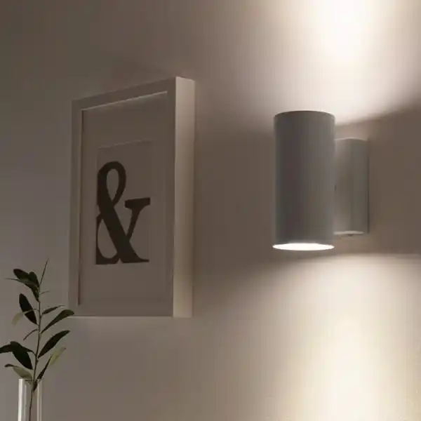 Bild 2 von NYMÅNE Wandfluter/Leseleuchte Festinstall, weiß