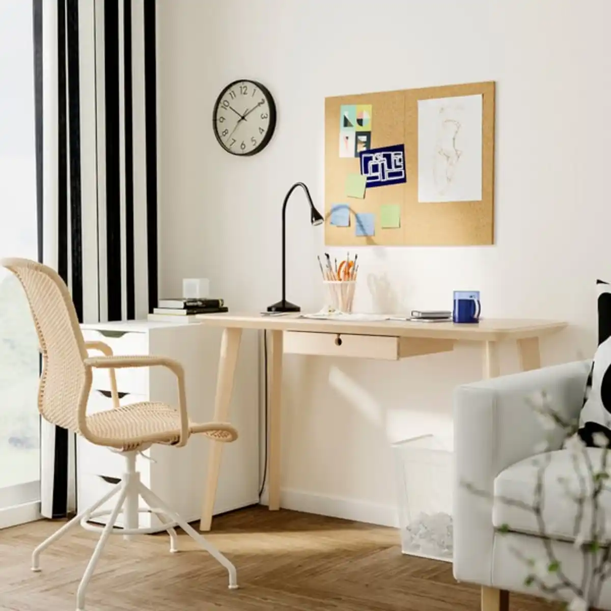 Bild 2 von LISABO / STIGBYGEL Schreibtisch und Stuhl, Eschenfurnier beige/weiß