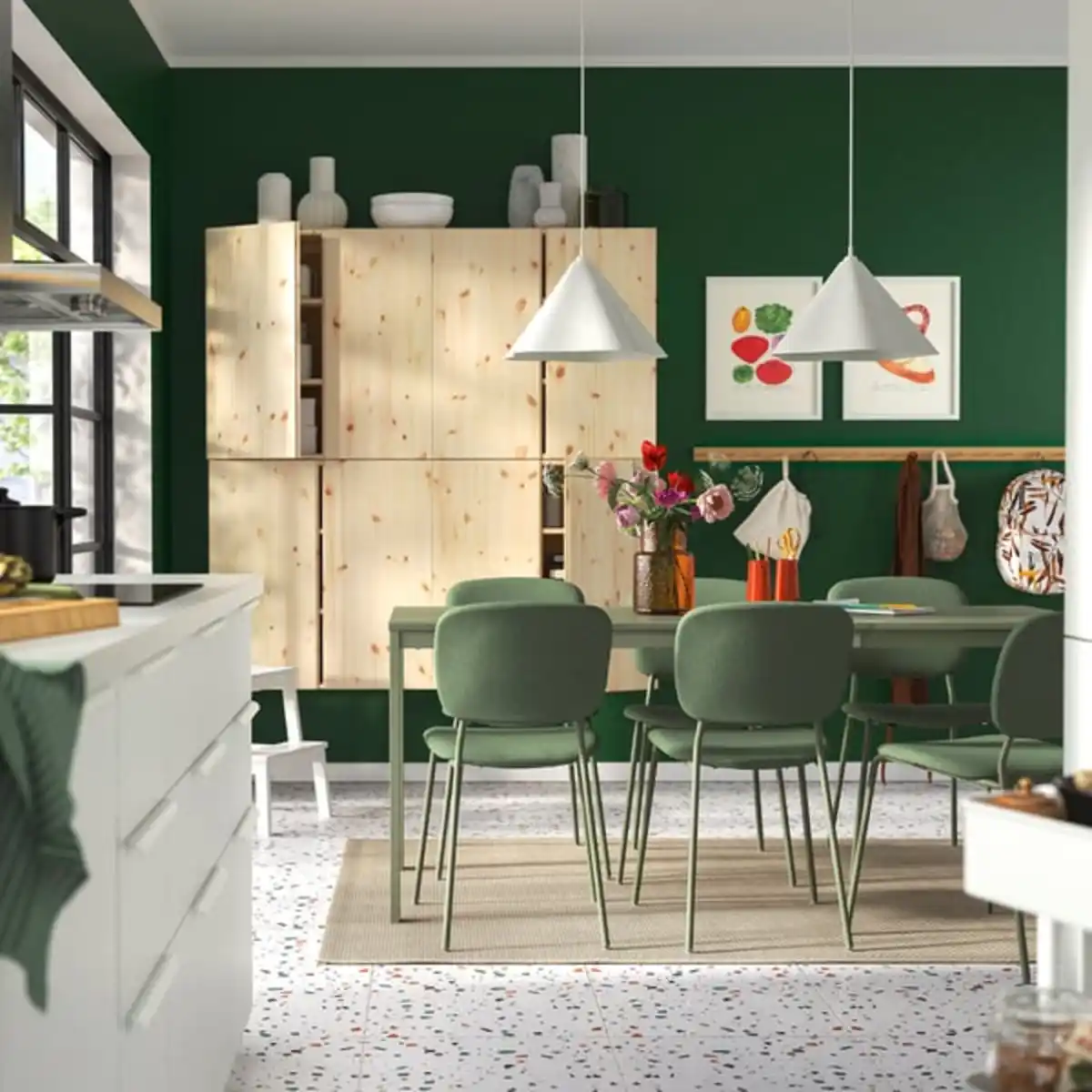 Bild 3 von VIHALS / VIHALS Tisch und 6 Stühle, grün/grün Tibbleby graugrün, 120/180x74 cm