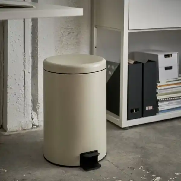 Bild 2 von STENTRAPPA Treteimer, helles Graubeige, 18 l