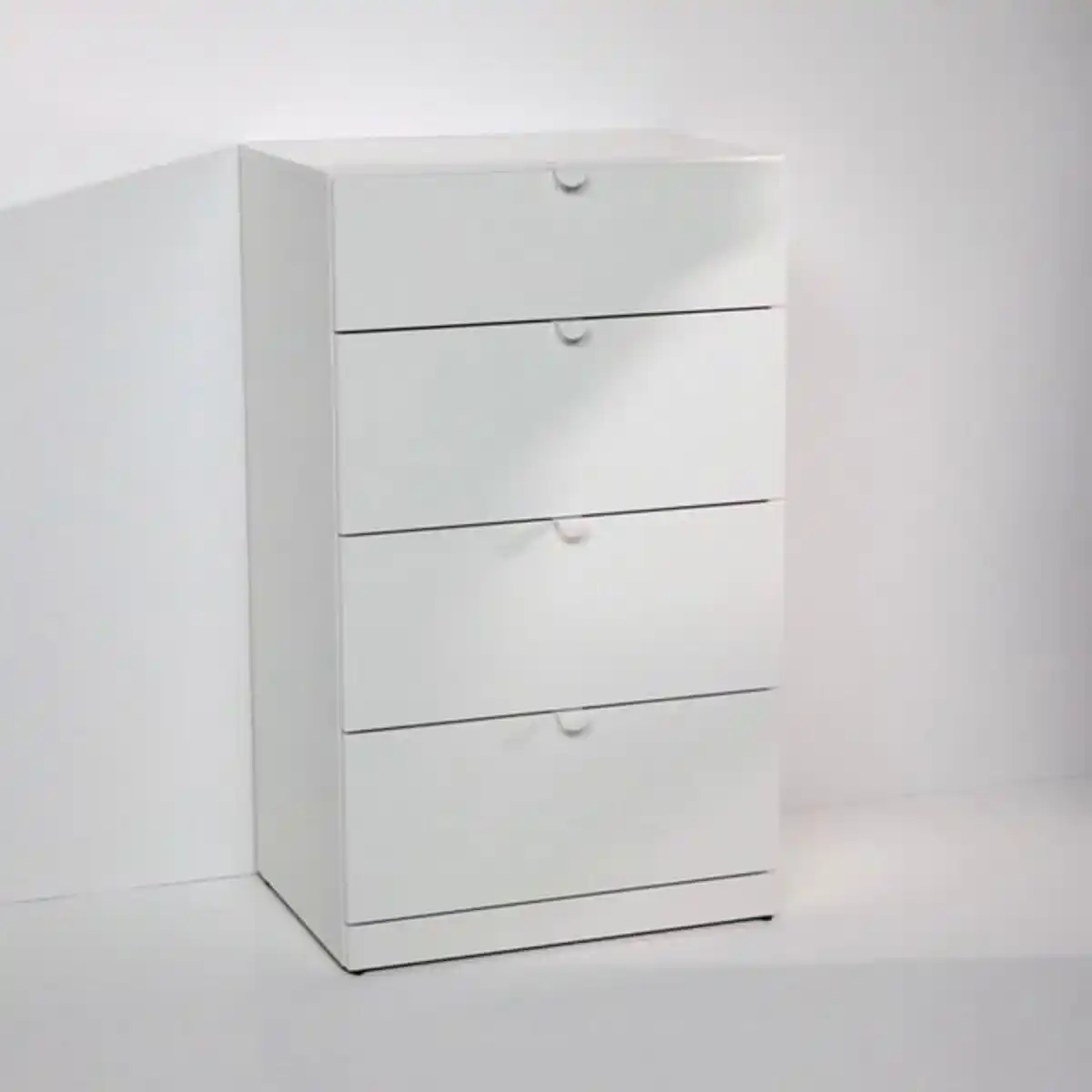 Bild 2 von FÅGELFJÄLLET Kommode mit 8 Schubladen, elfenbeinweiß, 160x51x101 cm